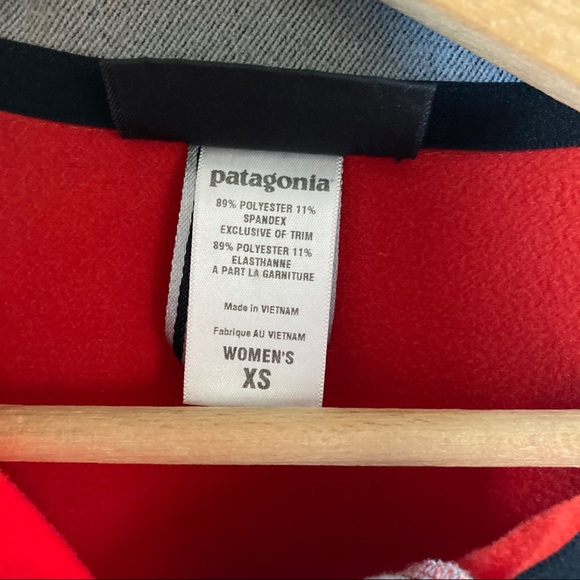 Women’s Patagonia Simple Guide Jacket - Picture 2 of 3